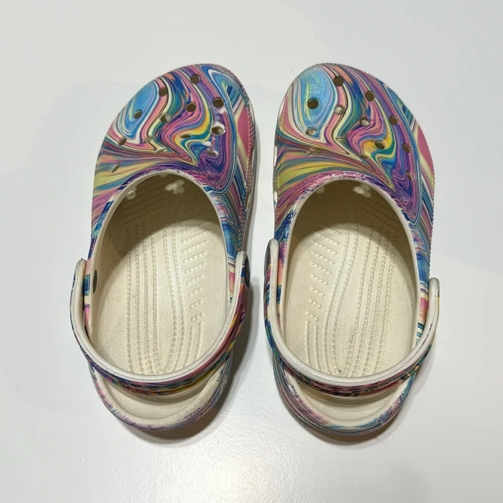 Crocs Classic Out Of This World li Clog, Unisex Sandals Sz J2